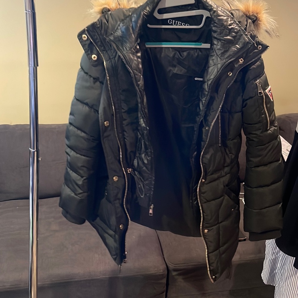 Guess size S winter jacket w/ hood. LIKE NEW